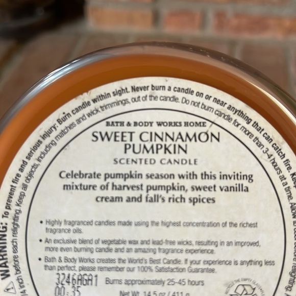 NEW Bath & Body Works Sweet Cinnamon Pumpkin 3 Wick Jar Candle - Picture 2 of 3